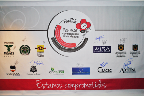 Imagen Instituto Nacional de Medicina Legal firma pacto público de responsabilidad social.